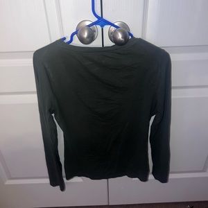 long sleeve v-cut